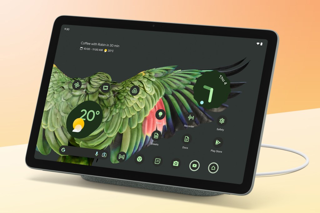 Google I/O 2023 Pixel Tablet hazel