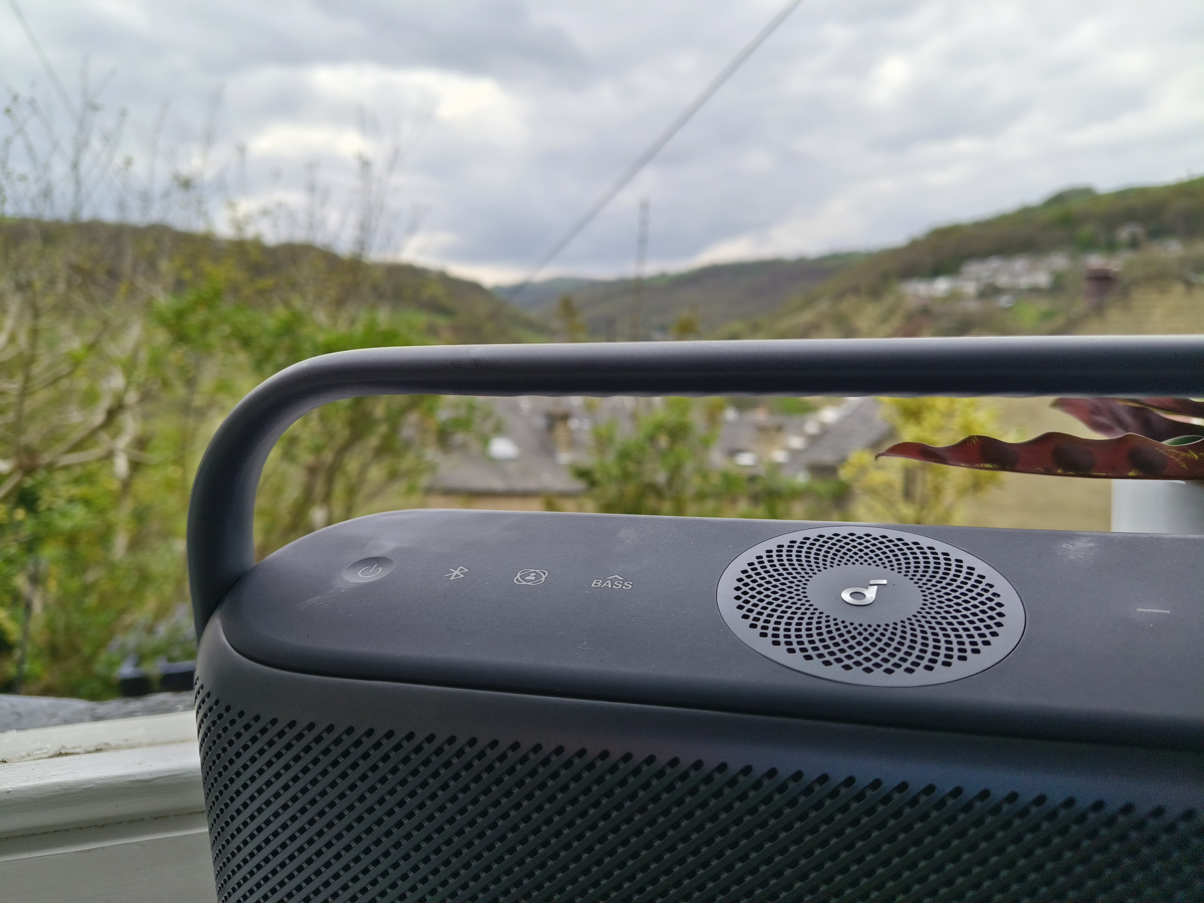 portable speaker review