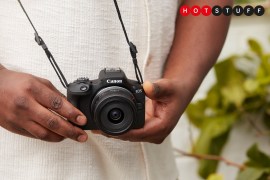 Cheap, lightweight Canon EOS R100 arrives to bother your smartphone