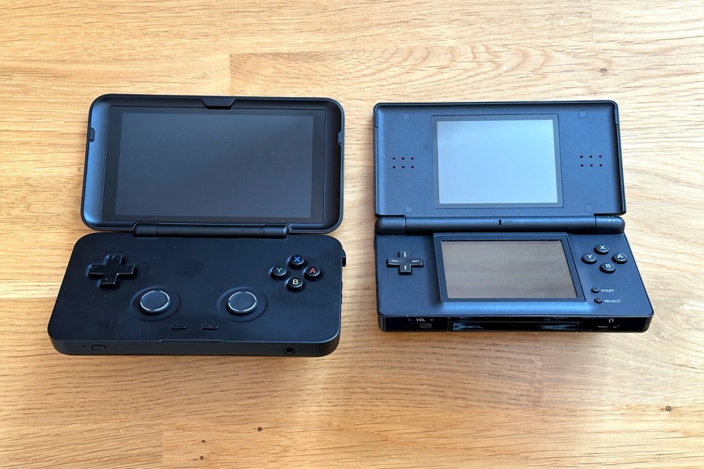 Comparison: Flip, DS