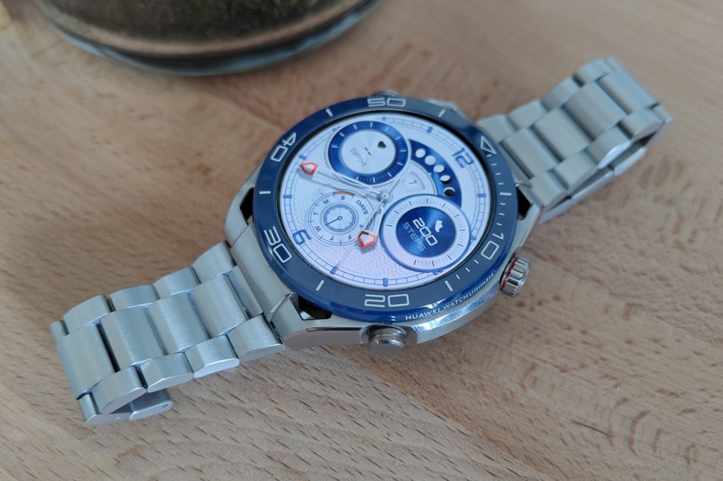 Huawei Watch Ultimate design