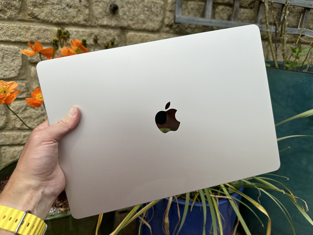 MacBook Air 15in review
