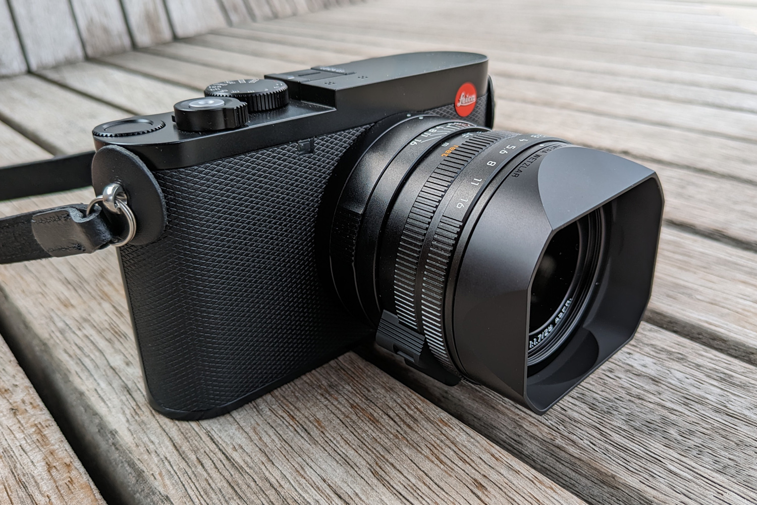 Leica Q3 review front