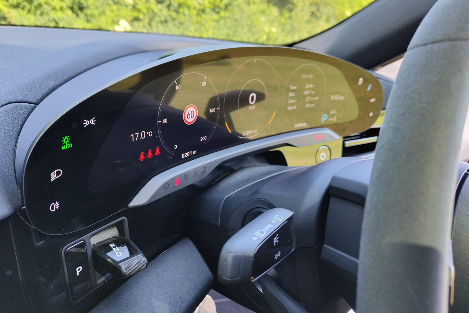 Porsche Taycan Cross Turismo Stuff review instrument cluster