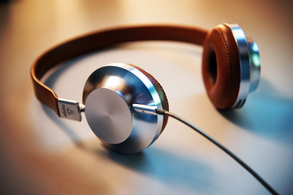 hi-res audio headphones