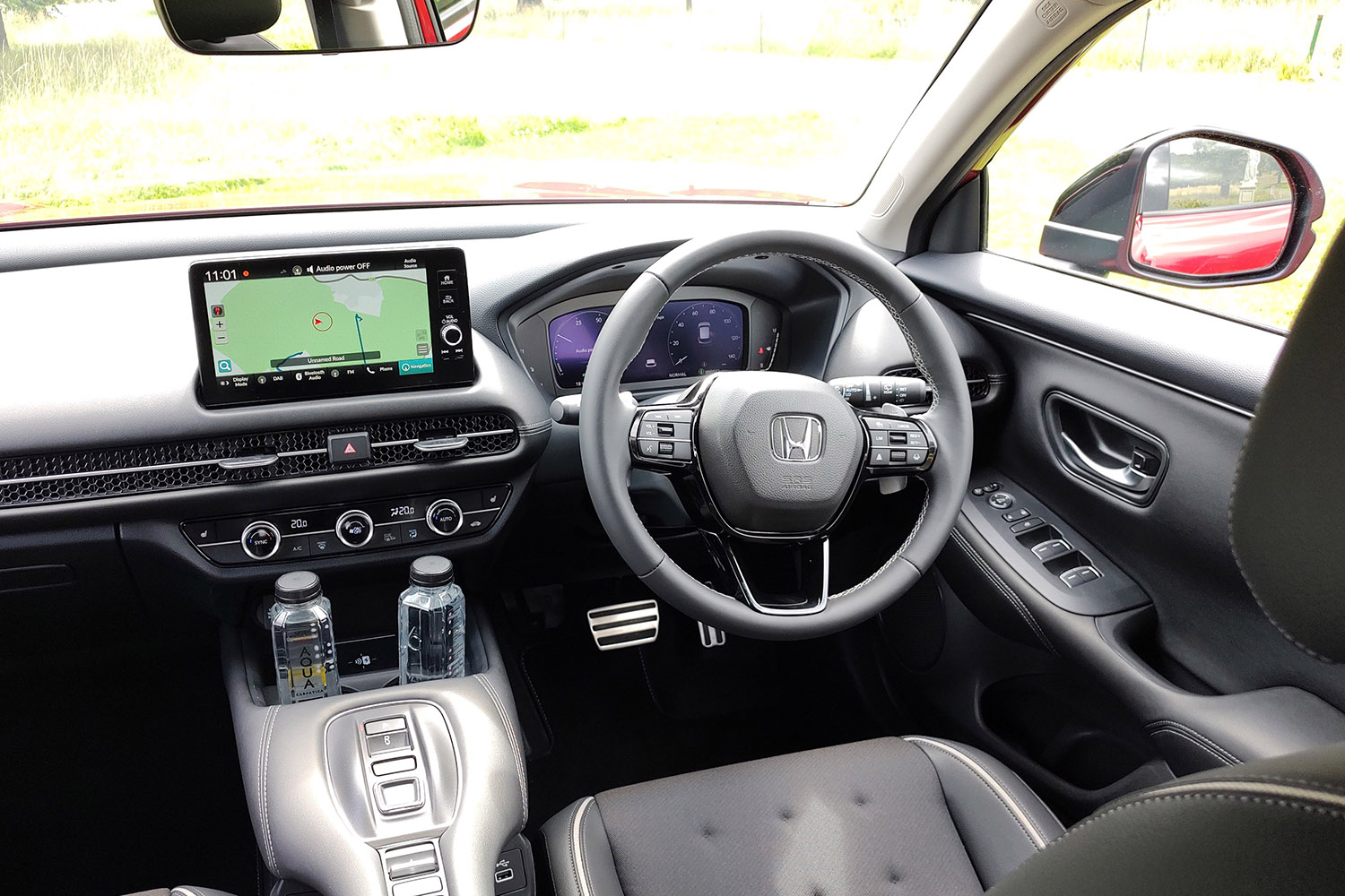 Honda ZR-V interior