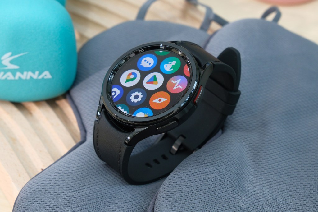 Samsung Galaxy Watch 6 Classic review app list