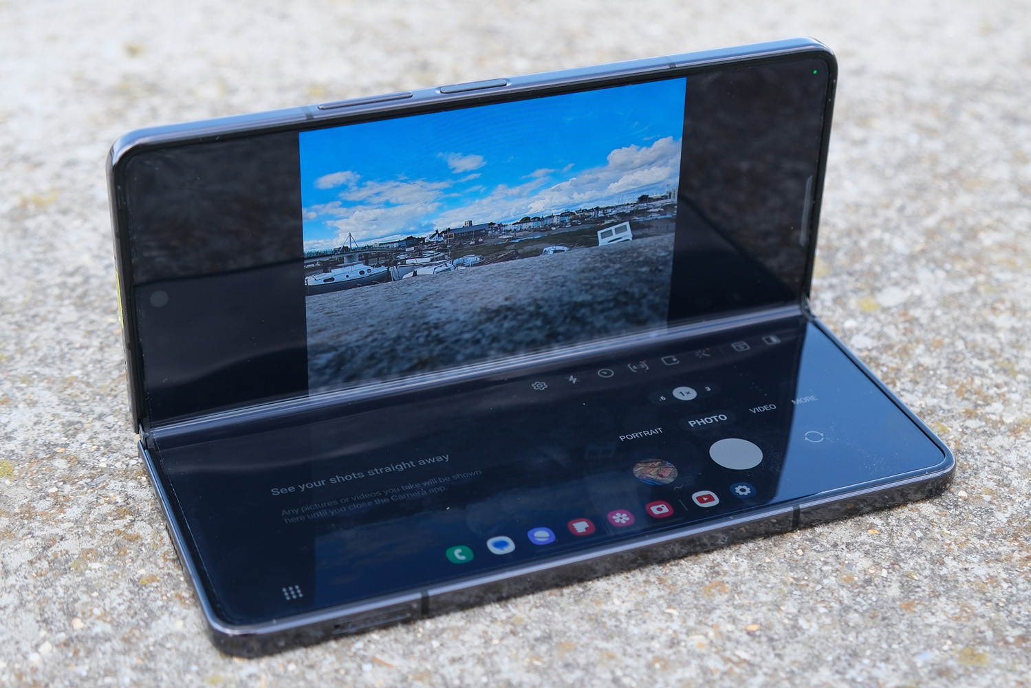 Samsung Galaxy Z Fold 5 review flex mode camera