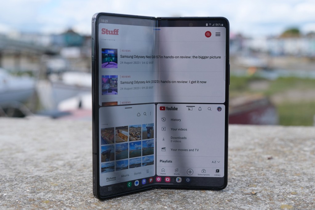 Samsung Galaxy Z Fold 5 review multitasking