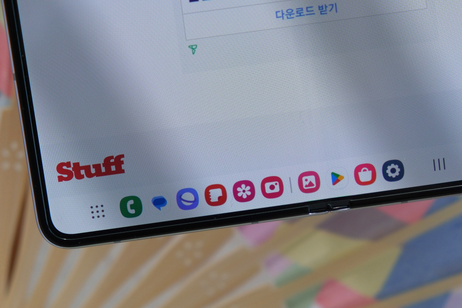 Samsung Galaxy Z Fold 5 review taskbar