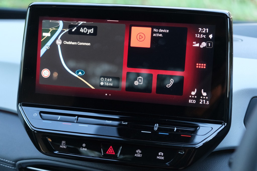 VW ID 3 2023 review infotainment