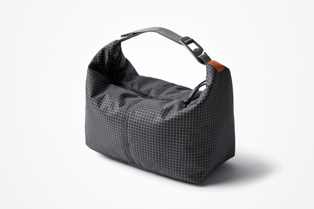 best-gifts-for-travellers-2023-bellroy-cooler-caddy