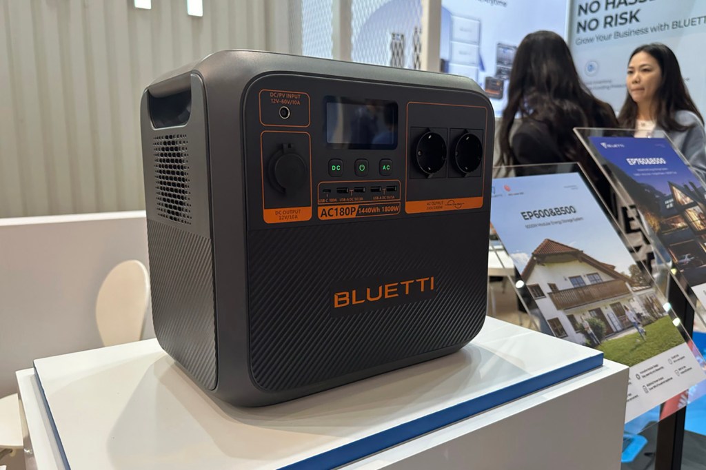 Bluetti AC180 Solar Portable Power Station review: Perfect merge of price,  ports, and powe - General Discussion Discussions on AppleInsider Forums