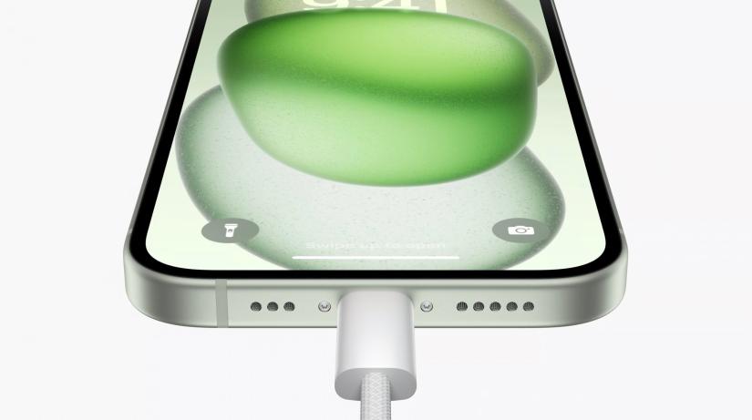 Goodbye Lightning: why has the iPhone moved to USB-C?