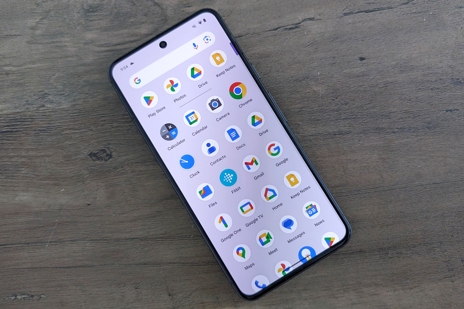 Google Pixel 8 review app drawer