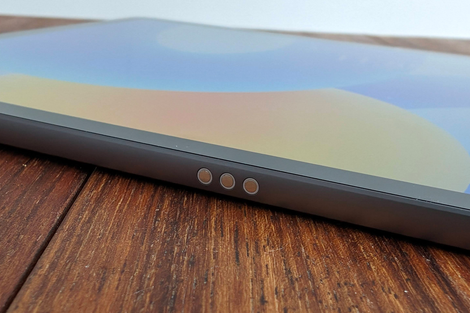 Huawei MatePad 11.5in review pogo pins