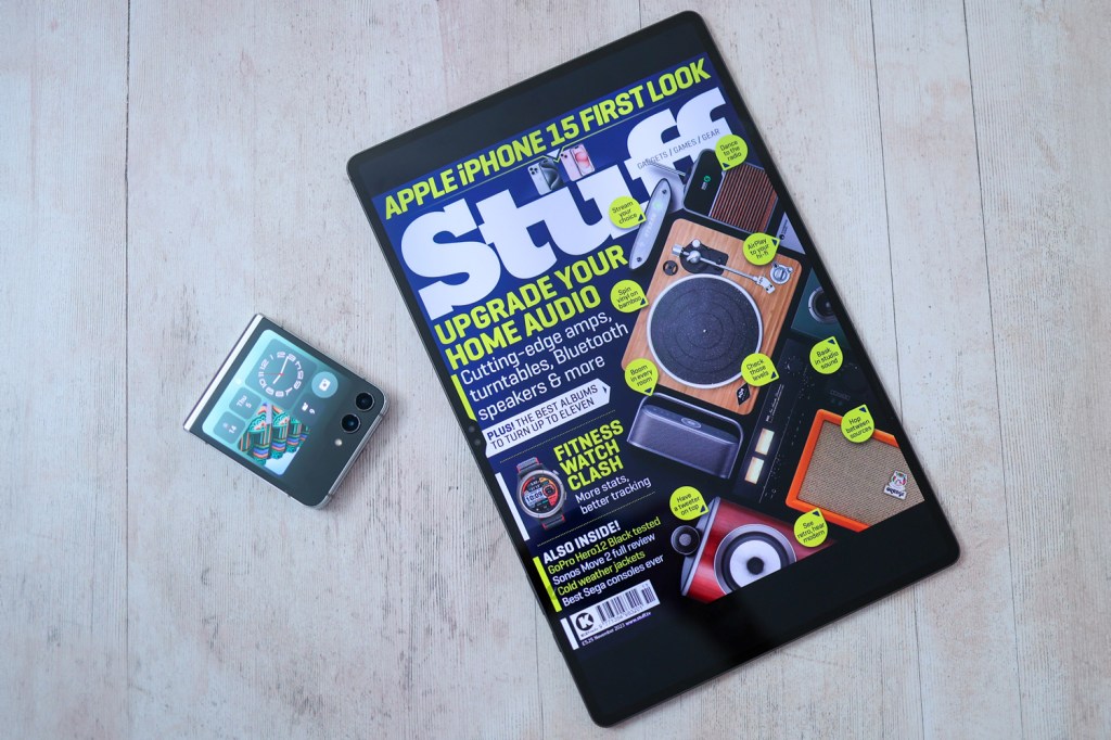 Samsung Galaxy Tab S9 Ultra magazine