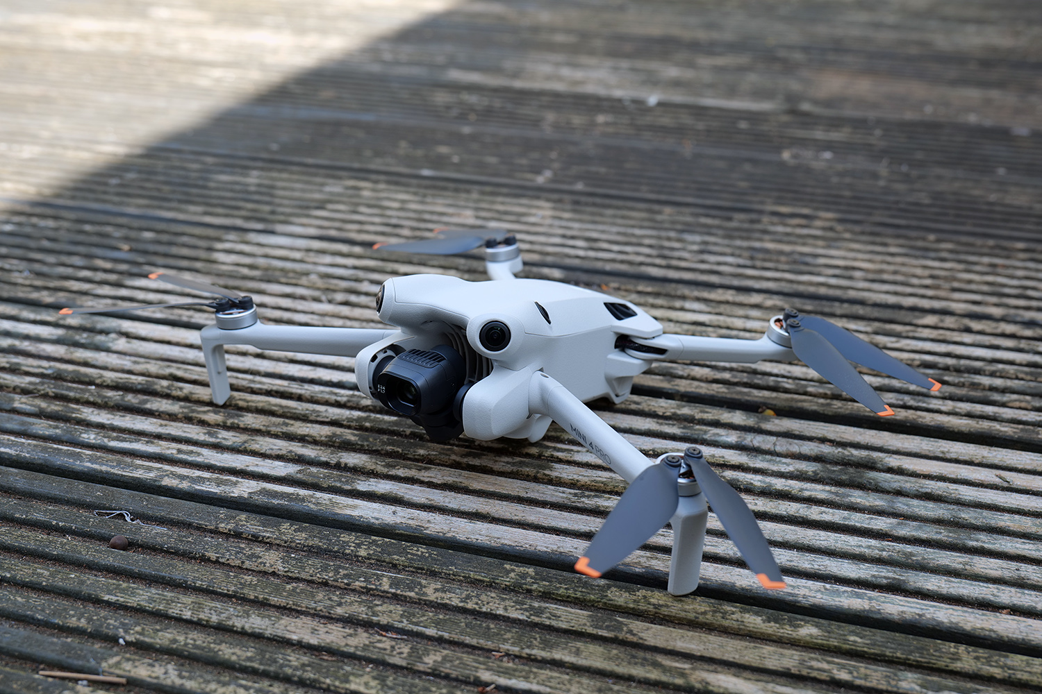 dji mini 4 pro drone angle