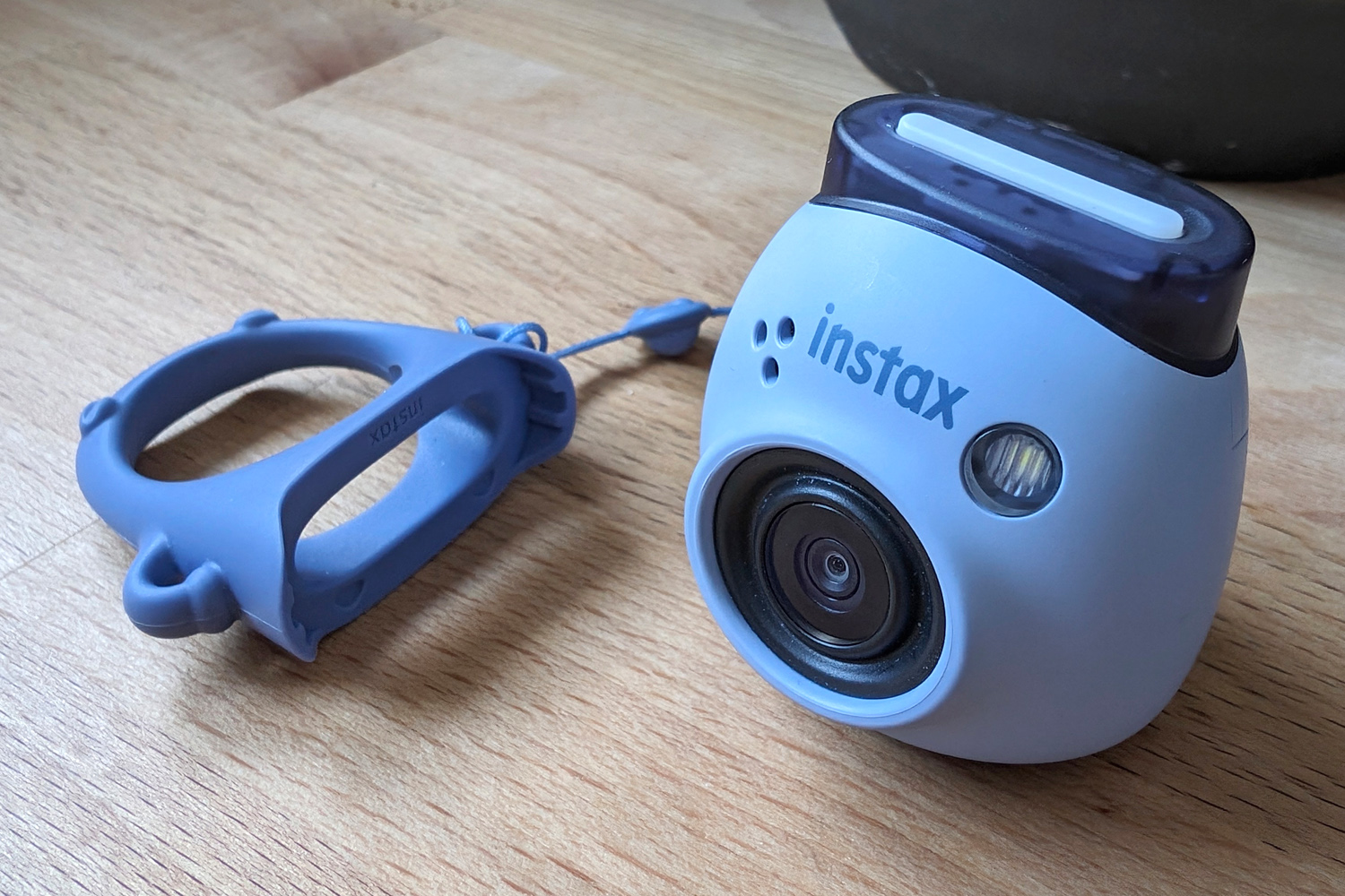 Fujifilm Instax Pal review with ring