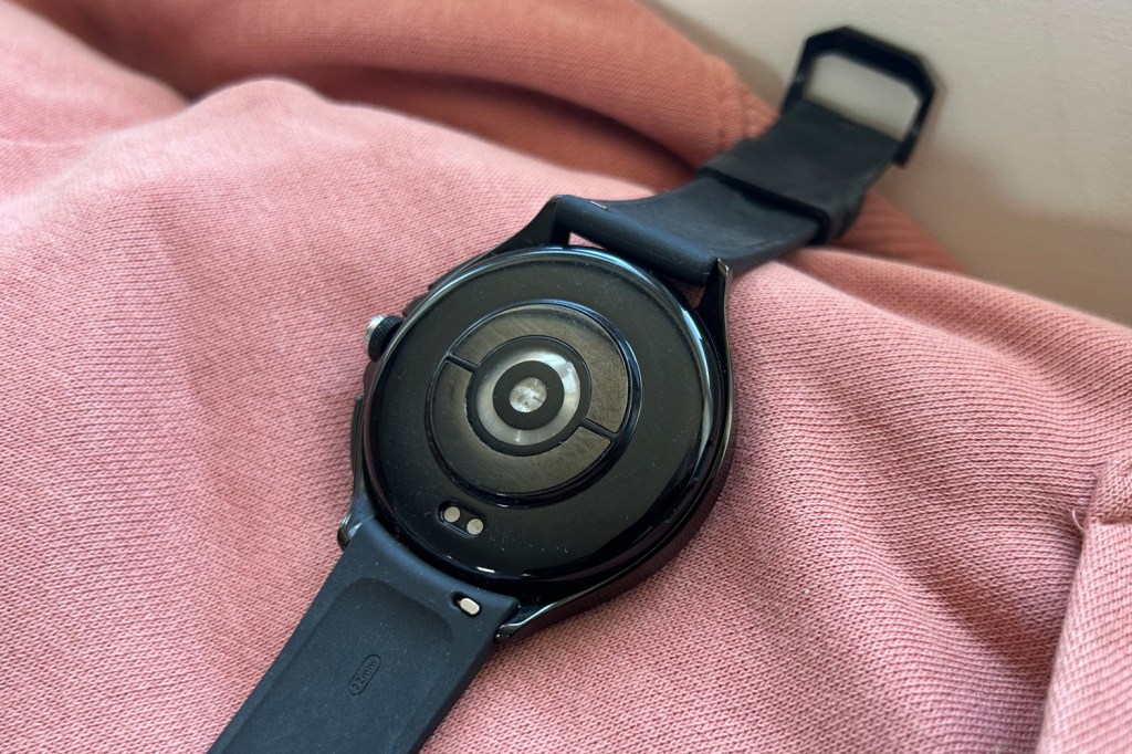 Xiaomi Watch 2 Pro review heart rate sensor