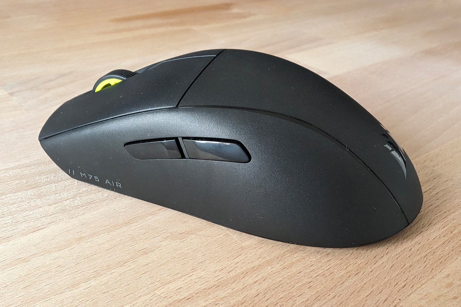 Corsair M75 Air review side buttons