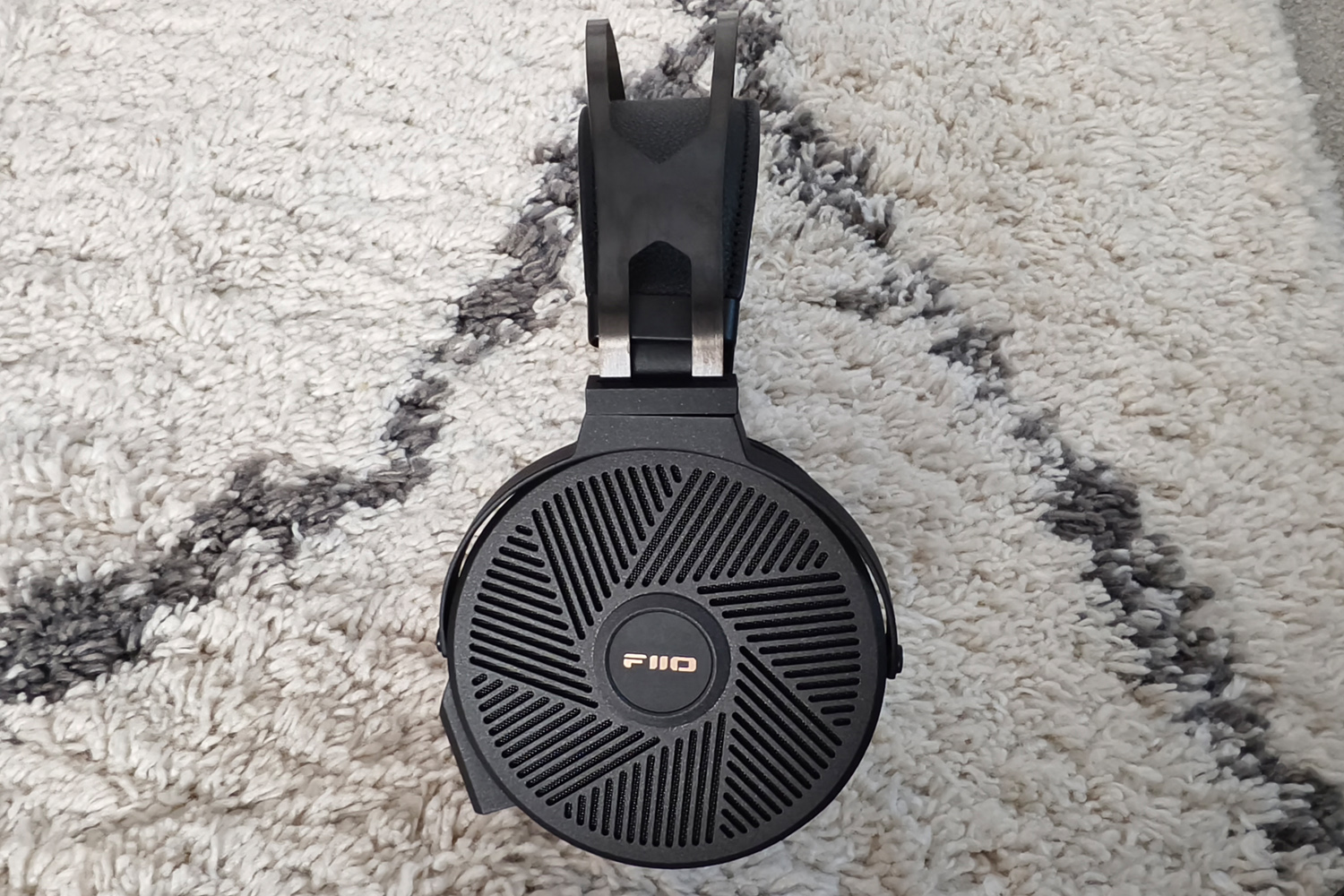 FiiO FT5 review side