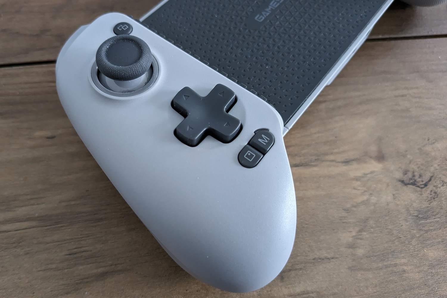 Gamesir G8 Galileo iPhone Controller Review: Slick sliding gaming goodness