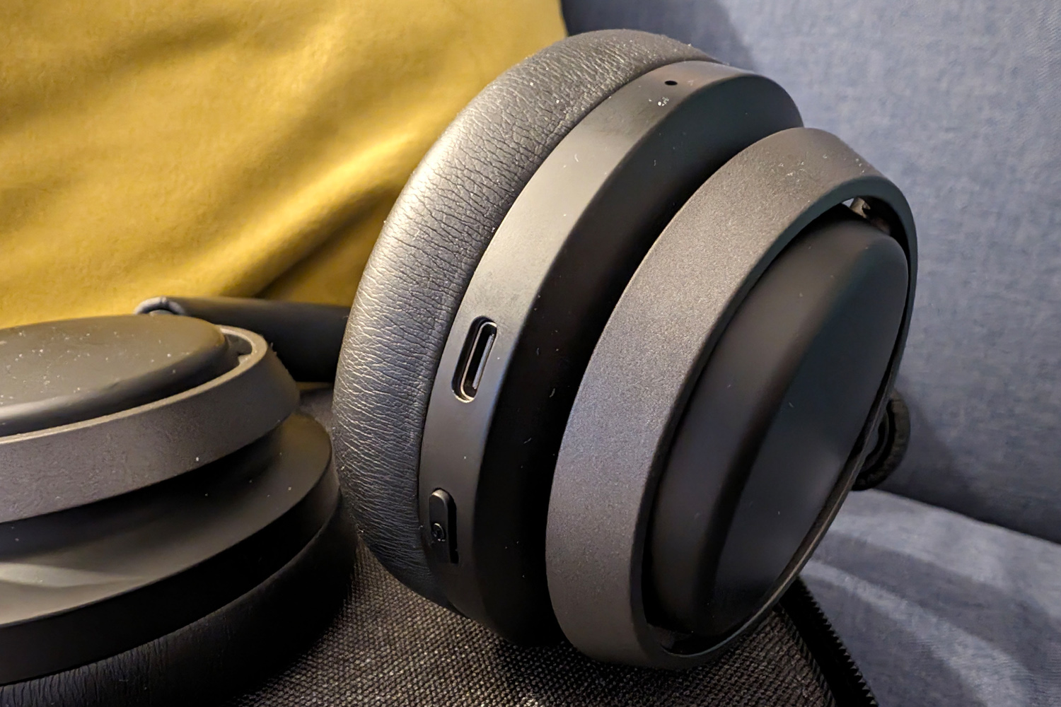 Philips Fidelio L4 review: rich and crisp audio quality with some