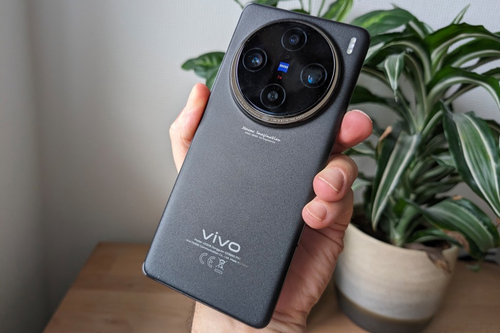 I've reviewed hundreds of phones. Vivo's X100 Pro has the best camera zoom  yet