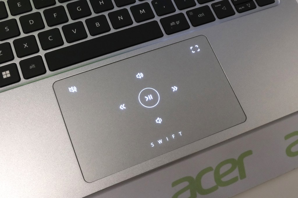 Сенсорная панель с подсветкой Acer Swift Go 14