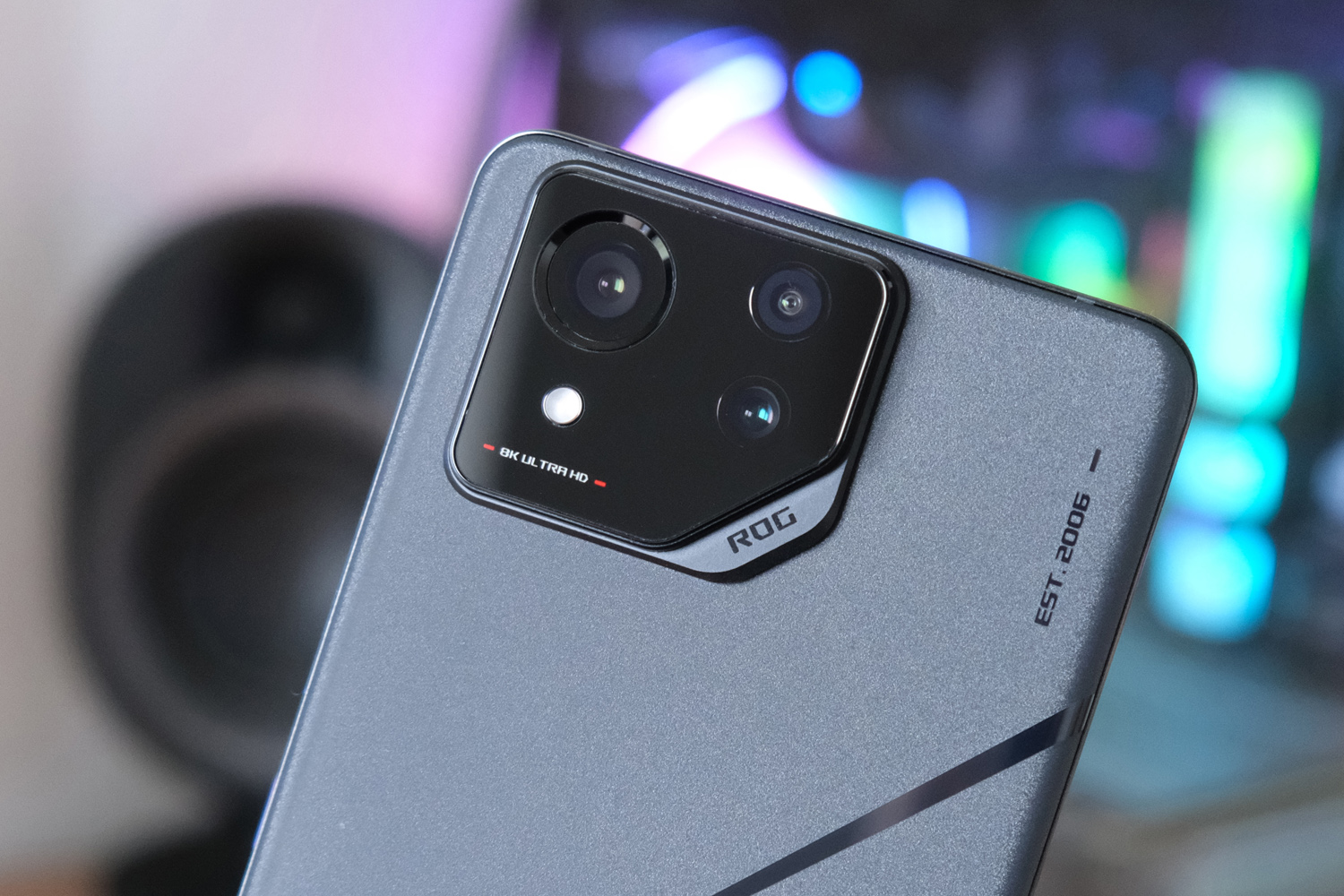 Задняя камера Asus ROG Phone 8 Pro