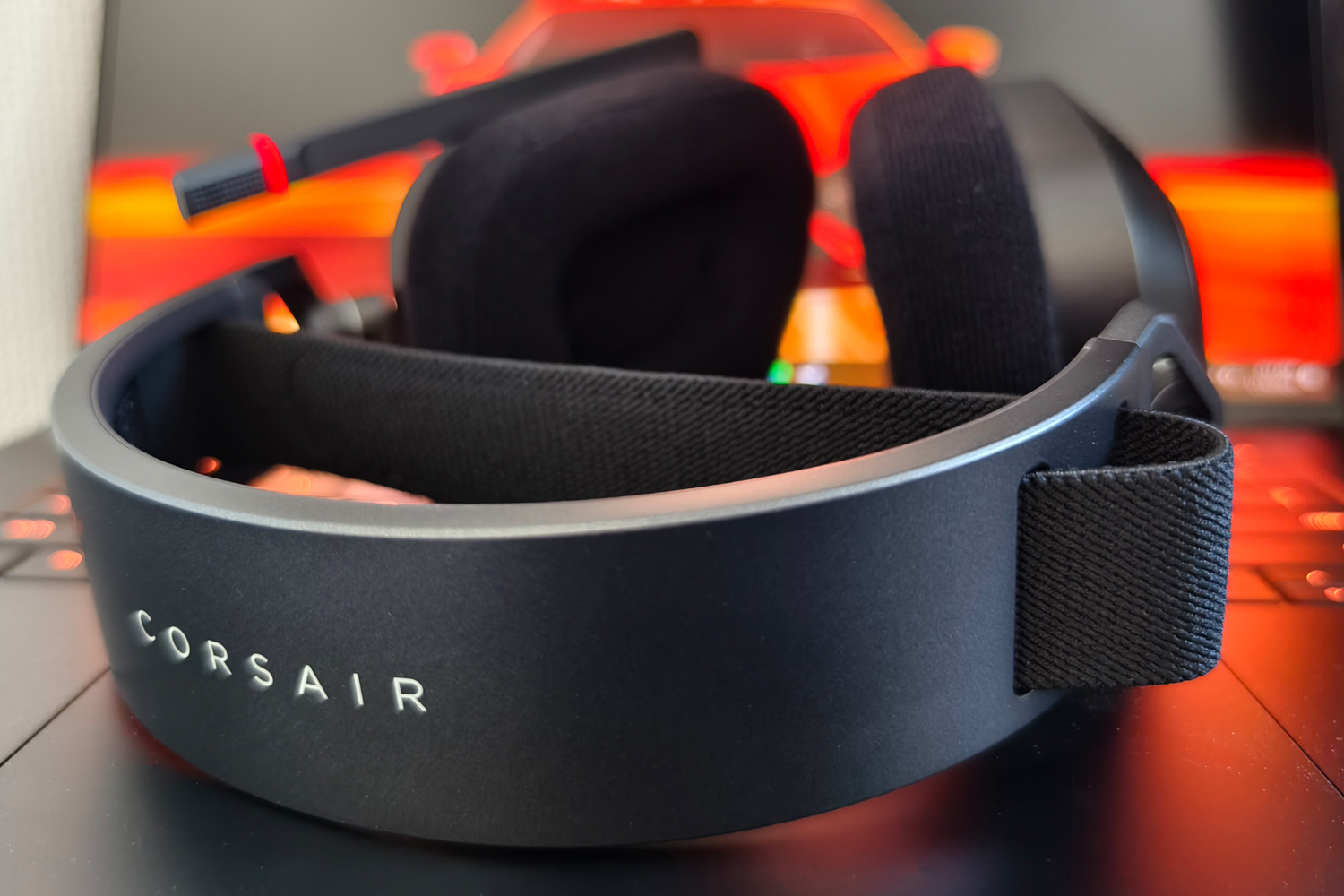 Corsair HS80 Max review headband