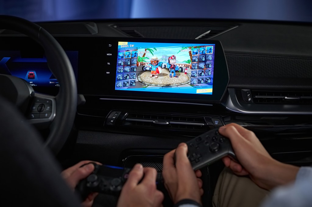 Two-player gaming inside a BMW