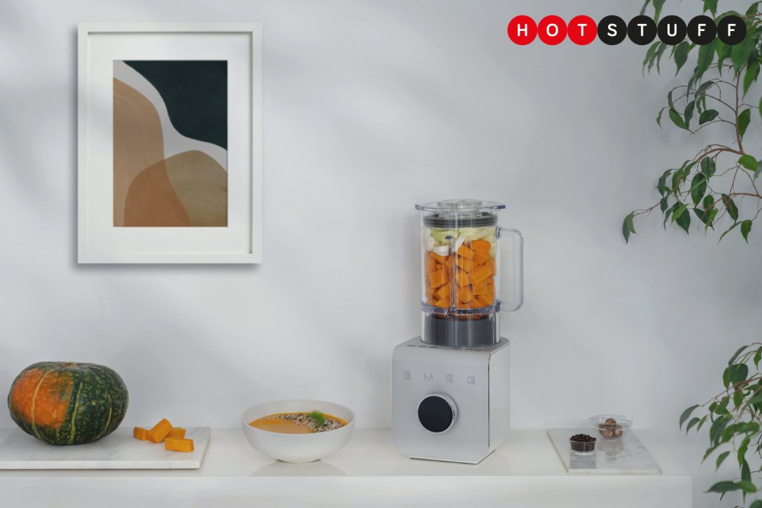 Smeg High Performance Blender featured