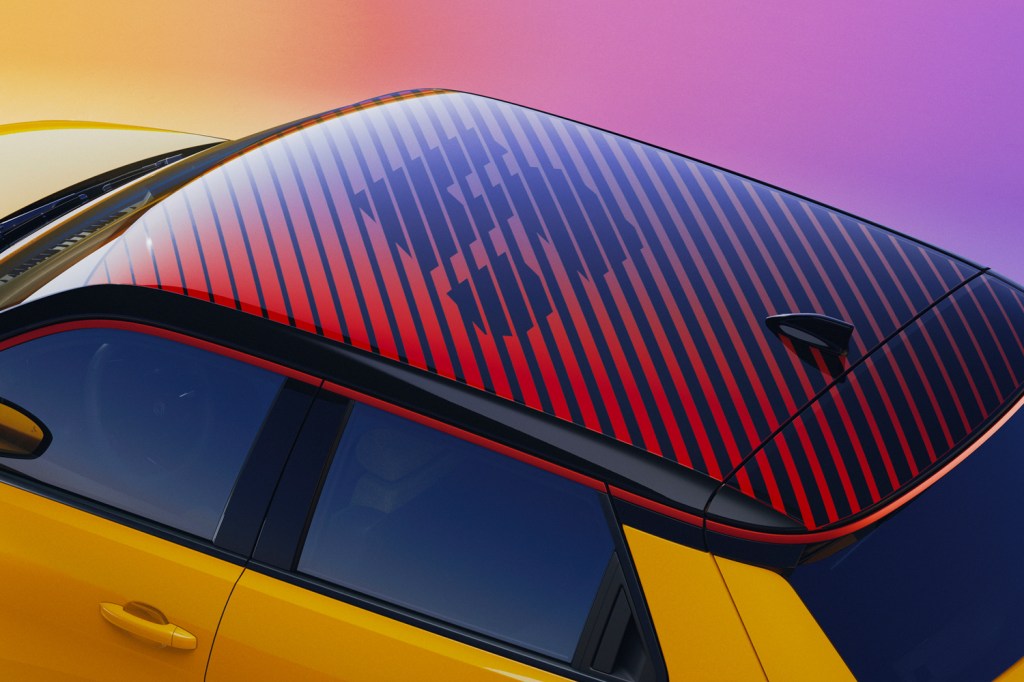 Renault 5 2024 official reveal roof
