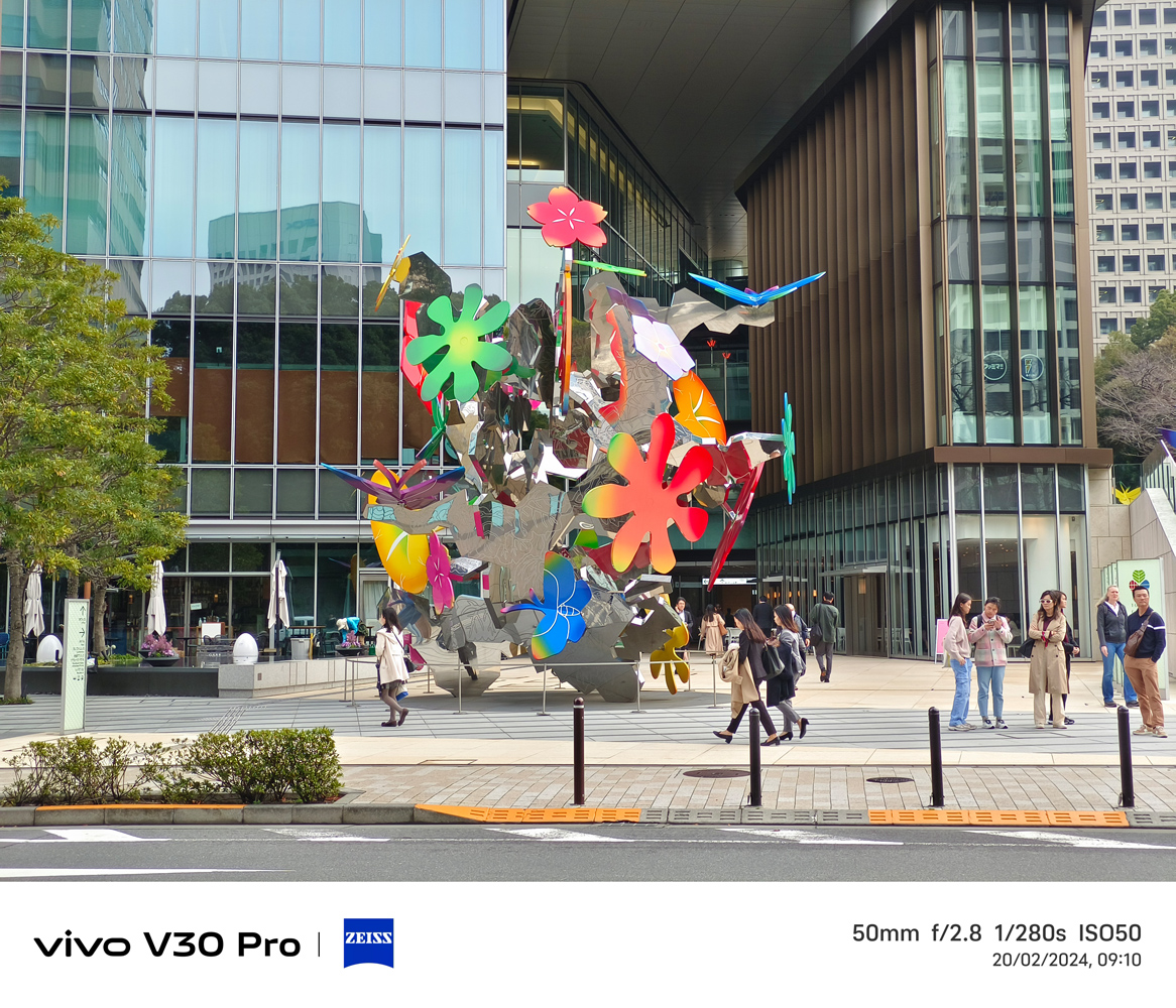 Vivo V30 Pro camera samples art installation
