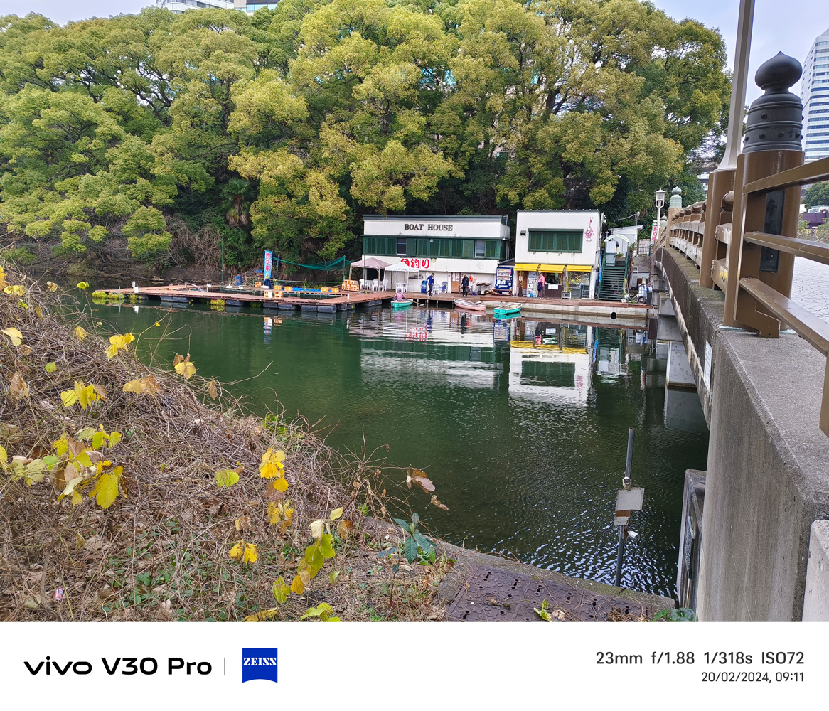 Vivo V30 Pro camera samples river