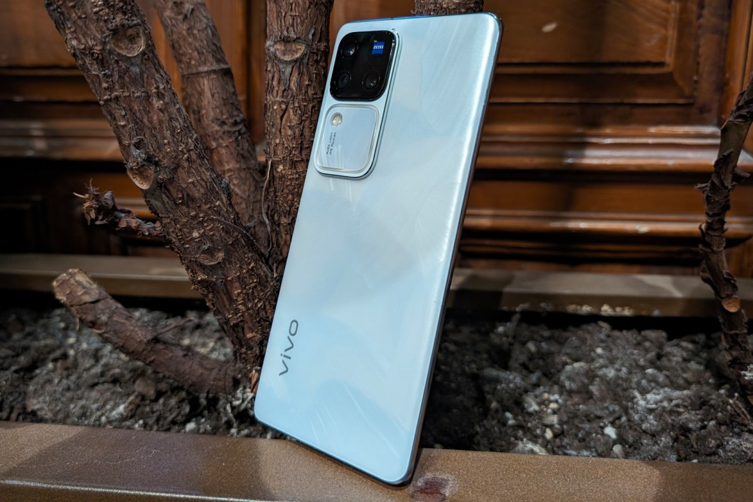 Why the vivo V30 Pro is a Game-Changer in Mobile Photography - Introduction