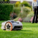 This robot lawnmower wants to cut your grass without complicated wiring