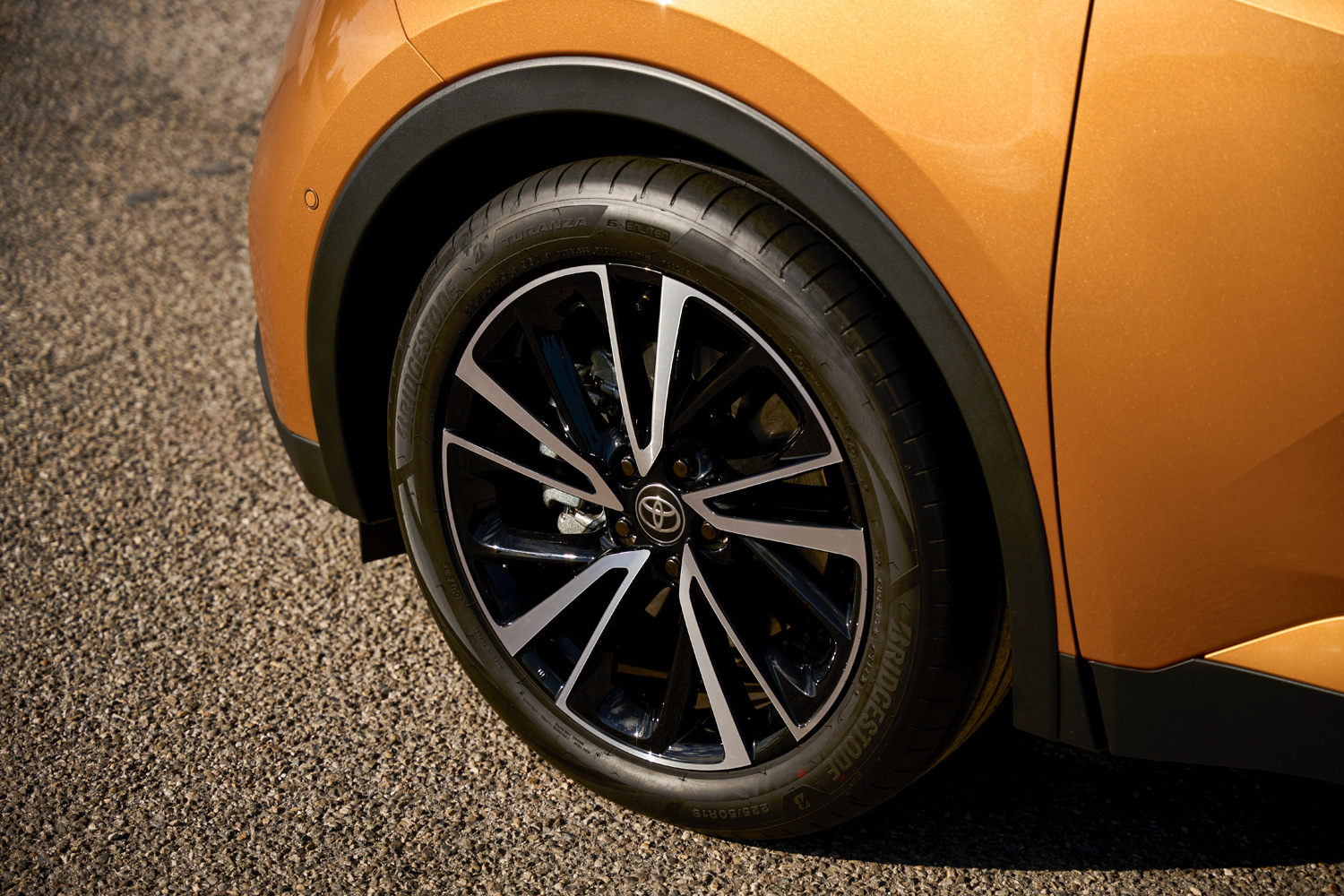 Toyota C-HR plug-in Hybrid 220 review alloy wheels