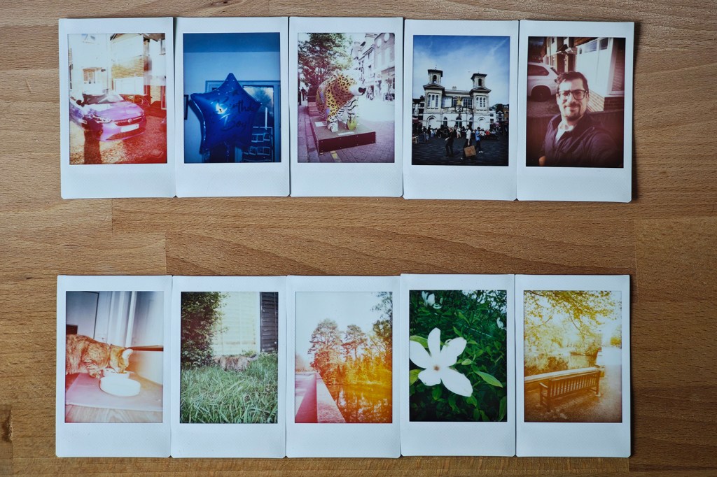 Fujifilm Instax Mini 99 samples