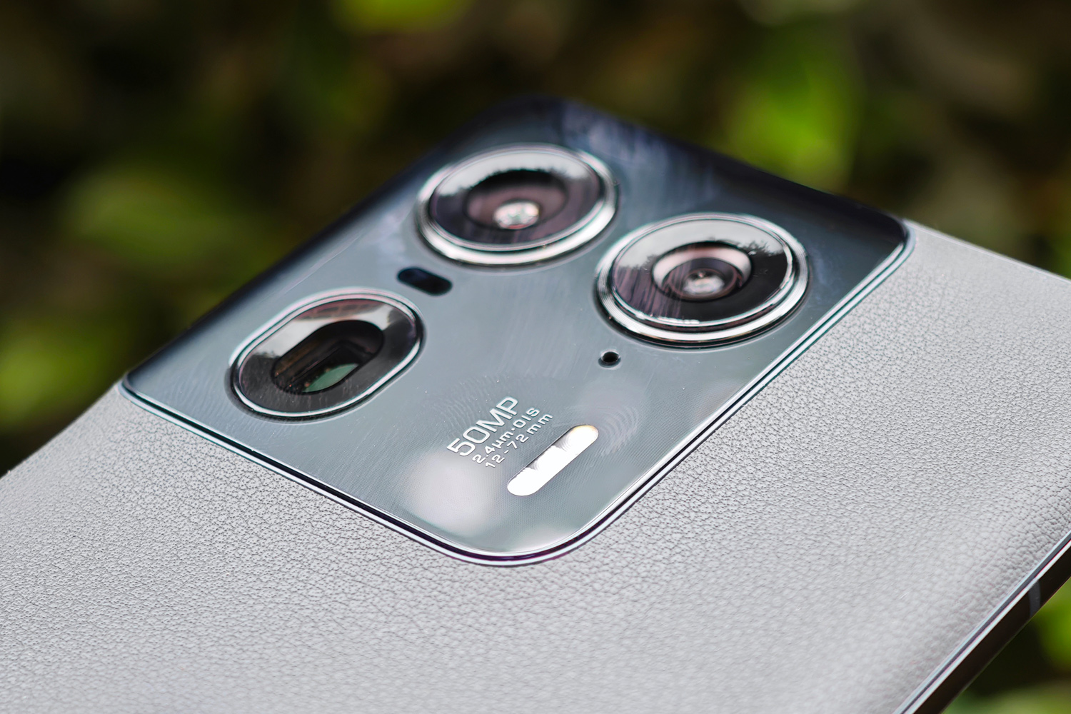 Motorola Edge 50 Ultra hands-on camera bump