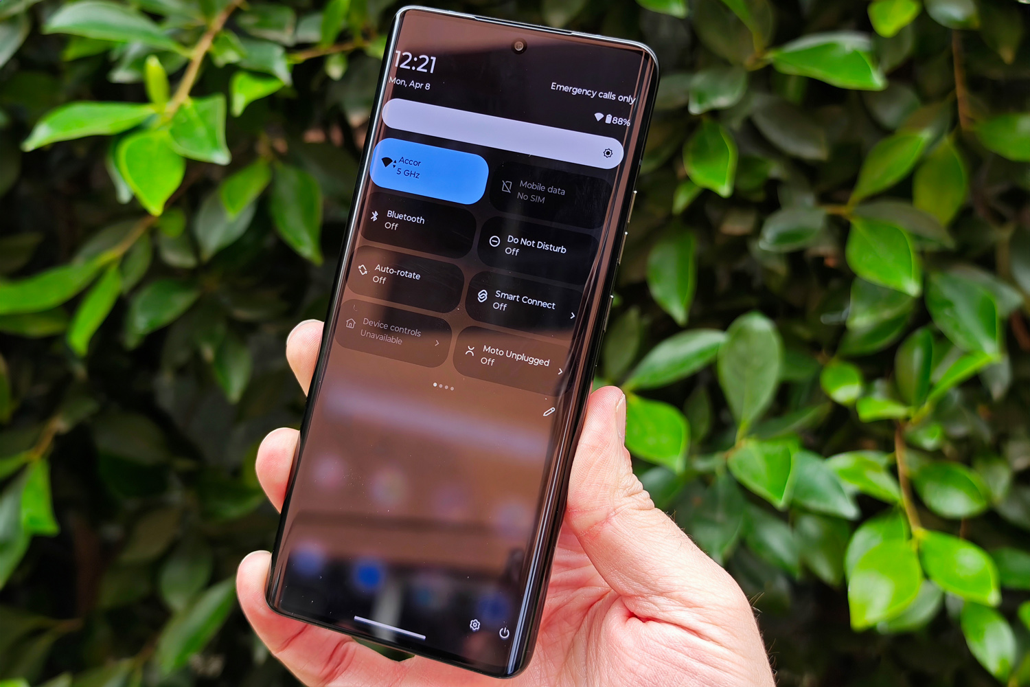 Motorola Edge 50 Ultra hands-on quick notifications