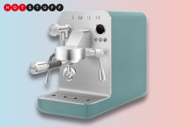 This Smeg coffee machine wants to help you make professional drinks at home