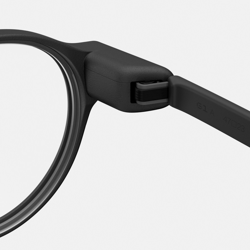 Even Realities G1 glasses hinge