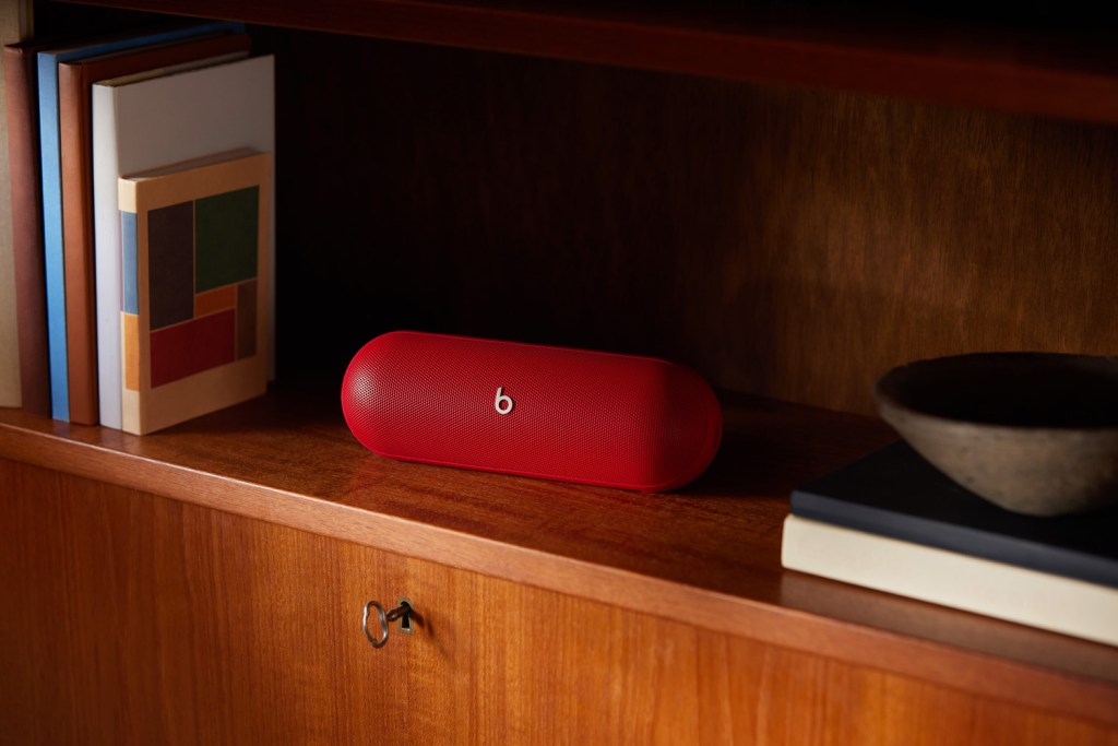 Beats Pill