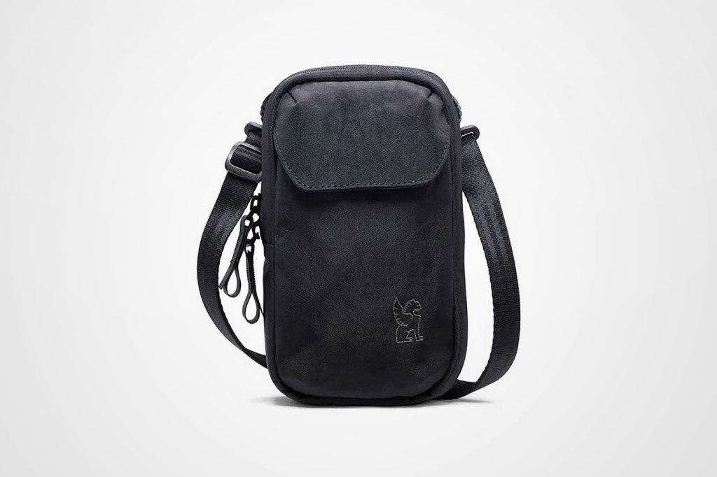 Best-Cheap-Gifts-2024-Chrome-Industries-Logan-Pouch