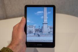 Amazon Kindle Colorsoft and Scribe Colorsoft get a long overdue lighting update