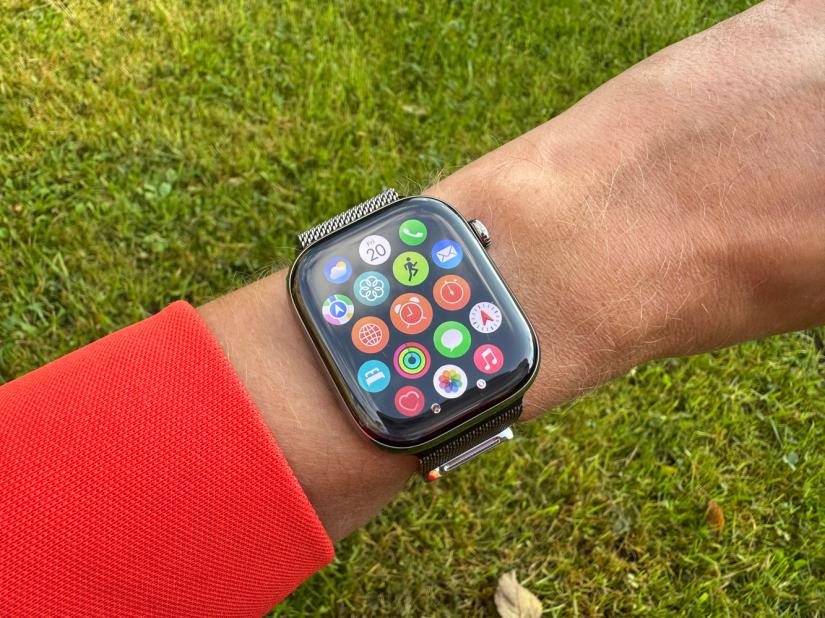 Broken Apple Watch? Apple’s about to fix one of its most frustrating repair problems