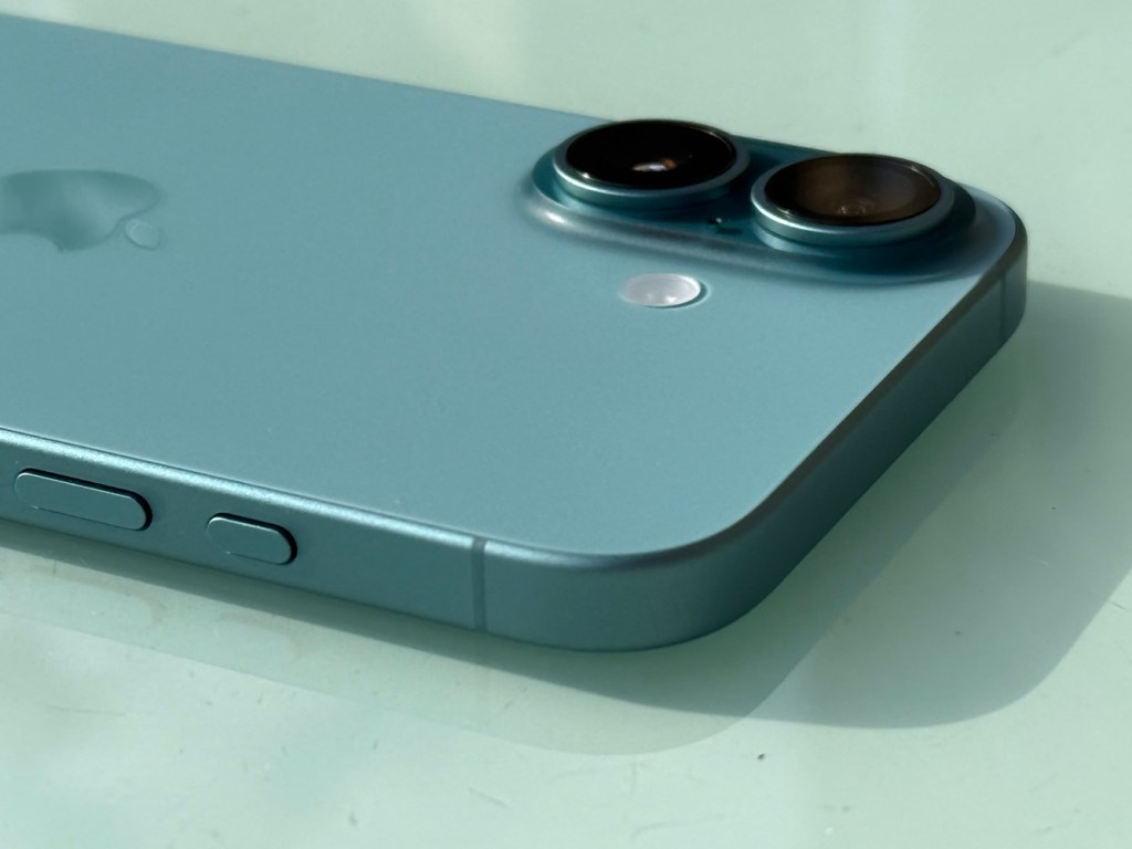 iPhone 16 review